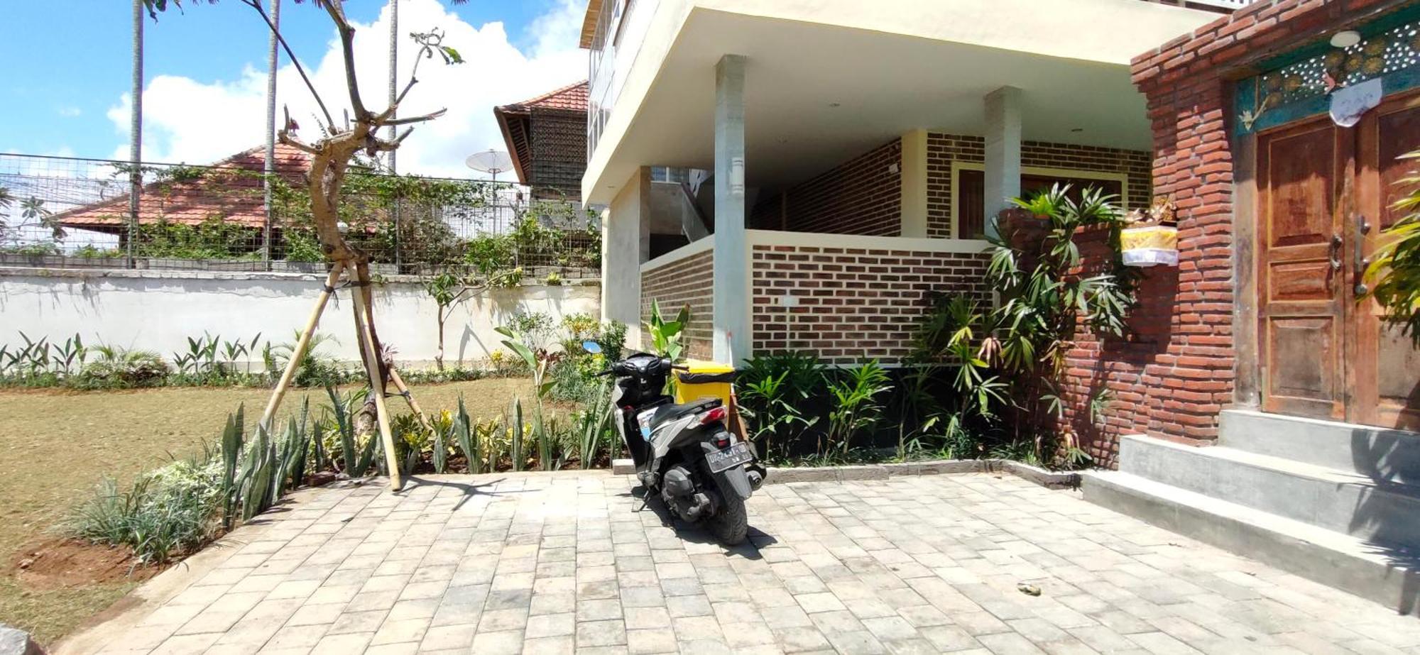 Na-Mi Guesthouse Canggu Exterior photo